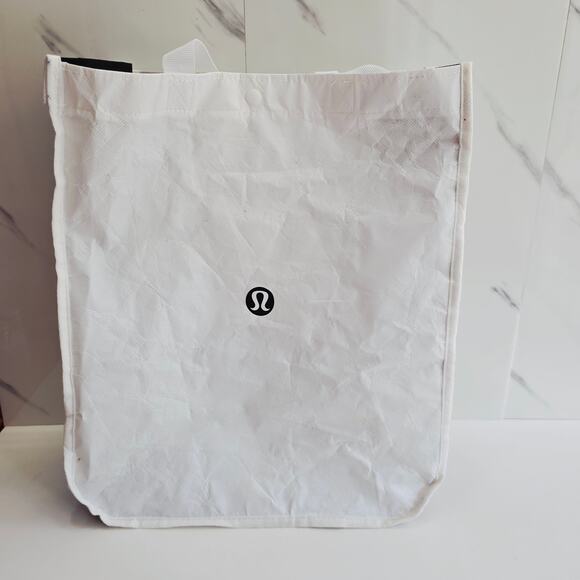 LULULEMON Lot Of 4 Reusable Tote Shopping Bags Red White Maroon Small Large - Picture 3 of 7